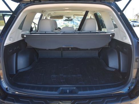 Used 2019 Subaru Forester Premium image 18