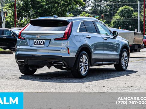Used 2025 Cadillac XT4 Premium Luxury FWD image 5