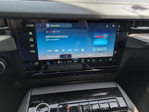 New 2026 Lincoln Navigator Reserve AWD/4WD image 24
