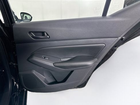 Used 2025 Nissan Altima 2.5 SV FWD image 28