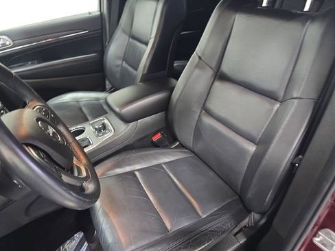 Used 2018 Jeep Grand Cherokee Limited w/ Trailer Tow Group IV image 16