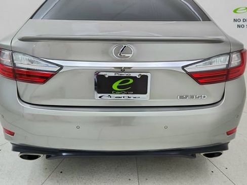 Used 2018 Lexus ES 350 w/ Premier Package FWD image 11