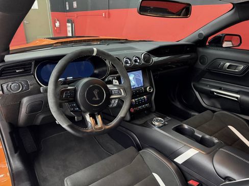 Used 2021 Ford Mustang Shelby GT500 w/ Technology Package image 25