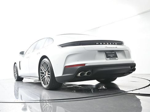 Certified 2025 Porsche Panamera 4S AWD/4WD image 50