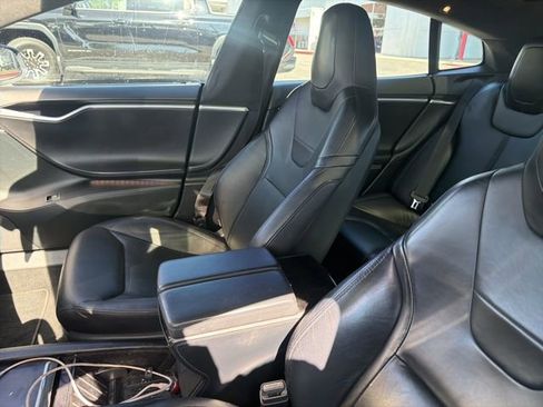 Used 2016 Tesla Model S RWD image 11