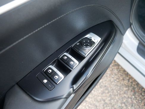 Used 2023 Kia K5 GT-Line image 19