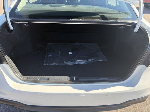 Certified 2025 Subaru Legacy Limited image 18