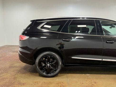 Used 2023 Buick Enclave Essence w/ Experience Buick Package AWD/4WD image 33