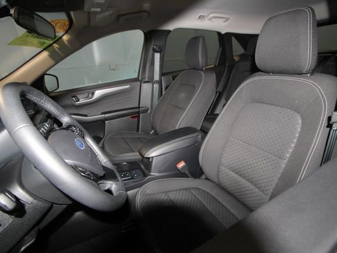 Used 2023 Ford Escape Active AWD/4WD image 4