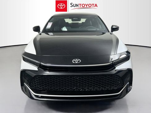 New 2026 Toyota Crown Platinum AWD/4WD image 10