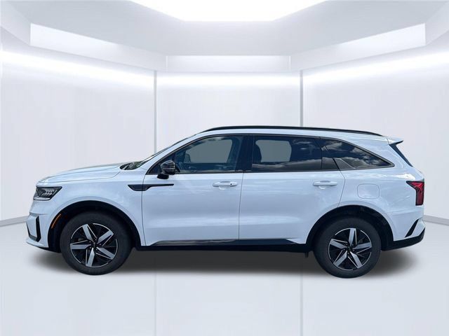 Used 2023 Kia Sorento S w/ Panoramic Sunroof Package FWD image 2