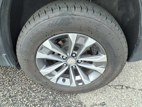 Used 2025 Chevrolet Equinox LT w/ Convenience Package II FWD image 10