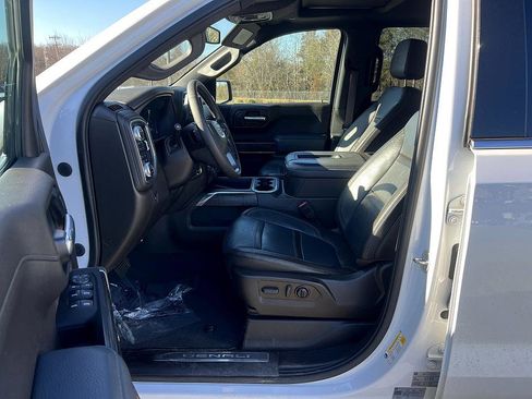 Used 2022 GMC Sierra 1500 Denali w/ Denali Premium Package image 10
