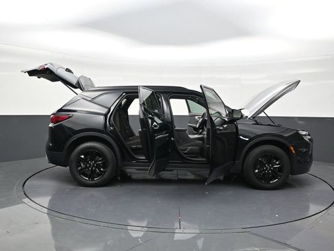 Used 2022 Chevrolet Blazer LT w/ Midnight/Sport Edition FWD image 30