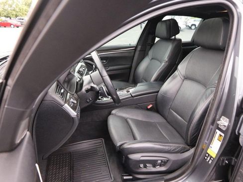 Used 2016 BMW 550i xDrive Sedan AWD/4WD image 10