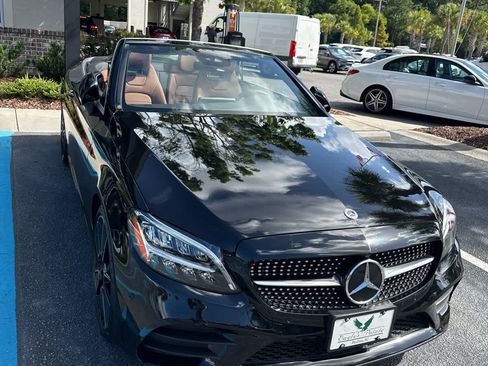 Used 2022 Mercedes-Benz C 300 Cabriolet image 2