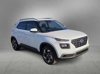 New 2026 Hyundai Venue SEL video 2