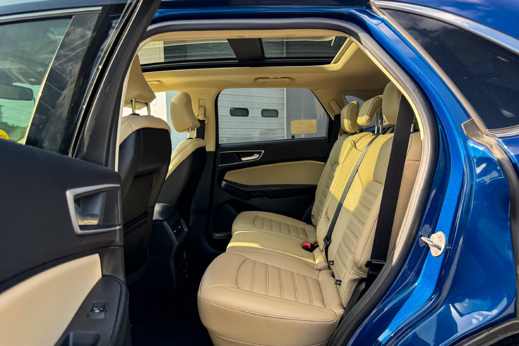 Certified 2023 Ford Edge SEL w/ Convenience Package AWD/4WD image 20
