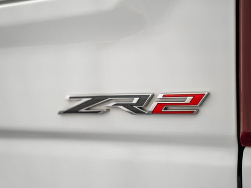 Used 2024 Chevrolet Silverado 1500 ZR2 image 22