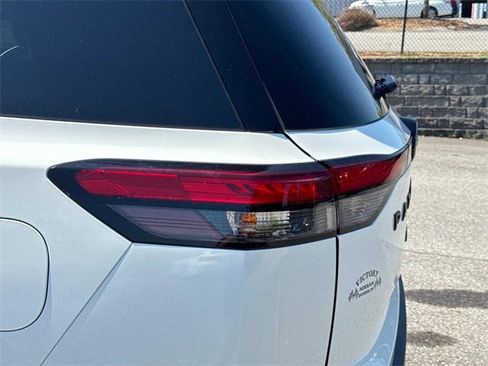 New 2025 Nissan Pathfinder Rock Creek image 12