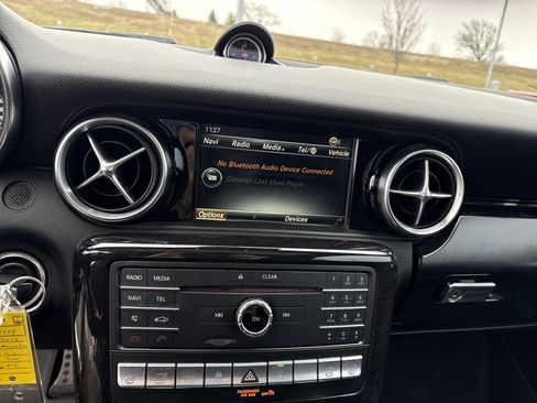 Used 2017 Mercedes-Benz SLC 300 image 23