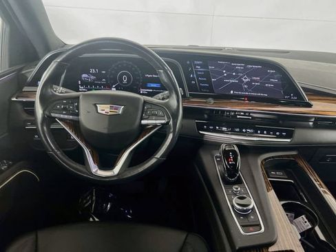 Used 2021 Cadillac Escalade Luxury RWD image 19