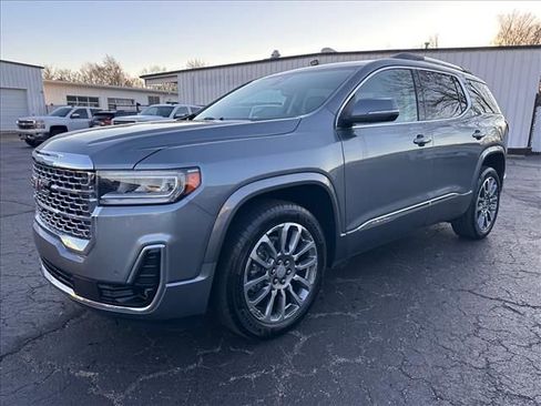 Certified 2021 GMC Acadia Denali w/ Denali Technology Package image 5