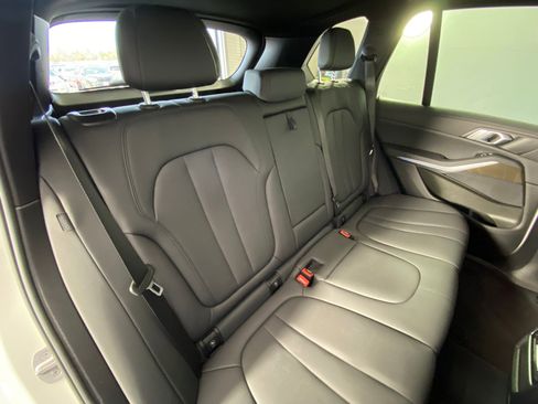 Used 2022 BMW X5 xDrive45e w/ Premium Package image 33
