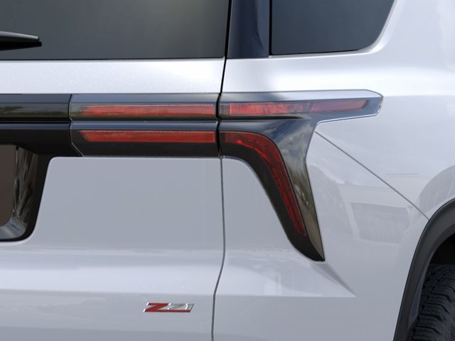 New 2027 Chevrolet Traverse Z71 w/ Driver Confidence Package AWD/4WD image 11