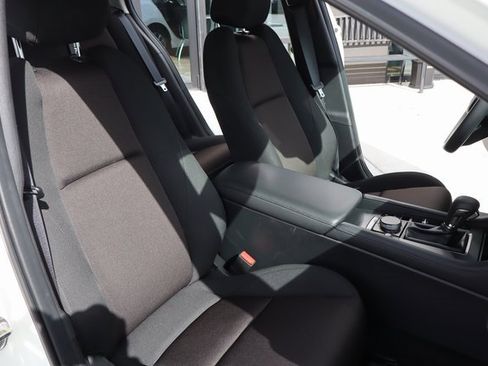 Certified 2025 MAZDA MAZDA3 s image 11