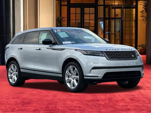 Used 2025 Land Rover Range Rover Velar S image 8