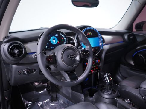 Used 2023 MINI Cooper S image 6