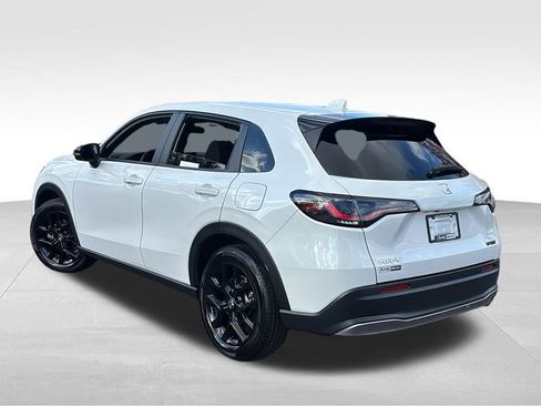 Certified 2024 Honda HR-V Sport image 5