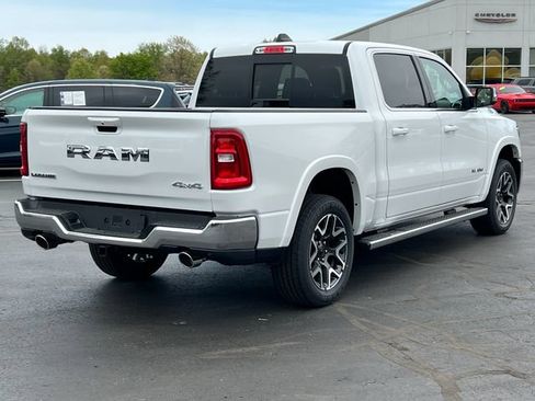 New 2026 RAM 1500 Laramie AWD/4WD image 45