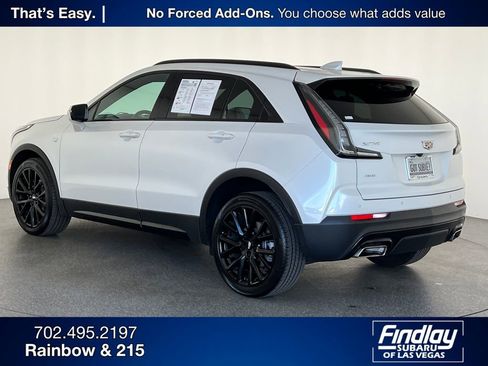 Used 2022 Cadillac XT4 Sport w/ LPO, ONYX Package image 4