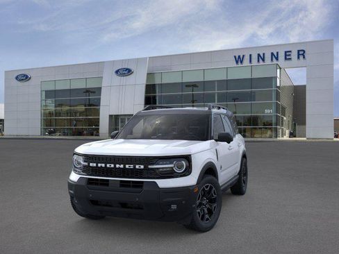 New 2025 Ford Bronco Sport Outer Banks w/ Outer Banks Tech Package+ AWD/4WD image 2