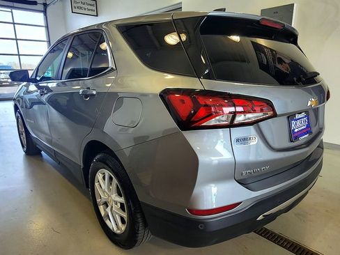 Used 2024 Chevrolet Equinox LT FWD image 5
