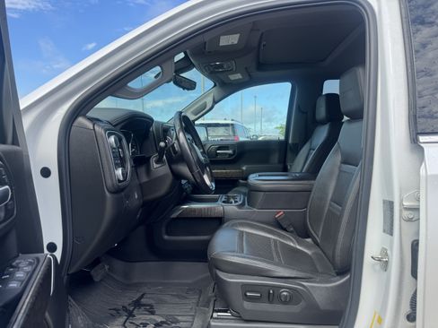 Used 2019 GMC Sierra 1500 Denali w/ Technology Package AWD/4WD image 7