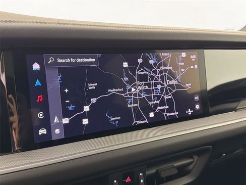 Certified 2024 Porsche Cayenne AWD/4WD image 22