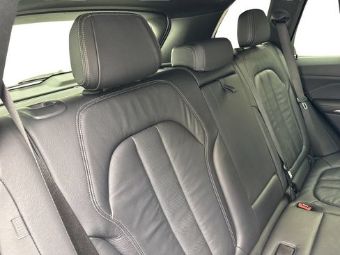 Used 2019 BMW X5 xDrive40i w/ Convenience Package AWD/4WD image 40