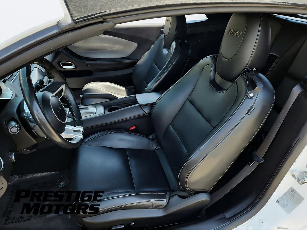 Used 2011 Chevrolet Camaro SS w/ RS Package RWD image 23