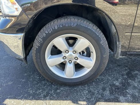 Used 2024 RAM 1500 Classic SLT image 10