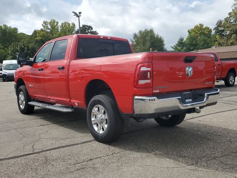 Used 2024 RAM 2500 Big Horn w/ Safety Group image 3