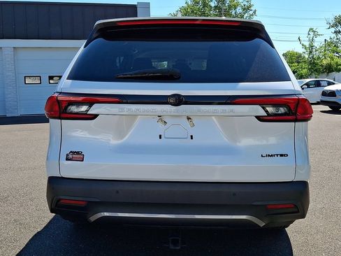 Certified 2024 Toyota Grand Highlander AWD image 5