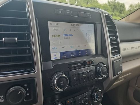 Used 2021 Ford F350 Lariat w/ Lariat Ultimate Package AWD/4WD image 43