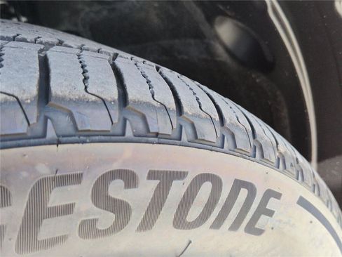 Certified 2025 BMW X5 xDrive40i image 15