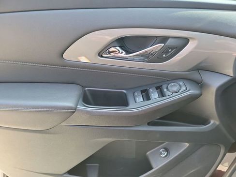 Used 2023 Chevrolet Traverse LT w/ LPO, Floor Liner Package AWD/4WD image 17
