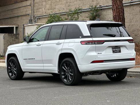 New 2026 Jeep Grand Cherokee Limited AWD/4WD image 5