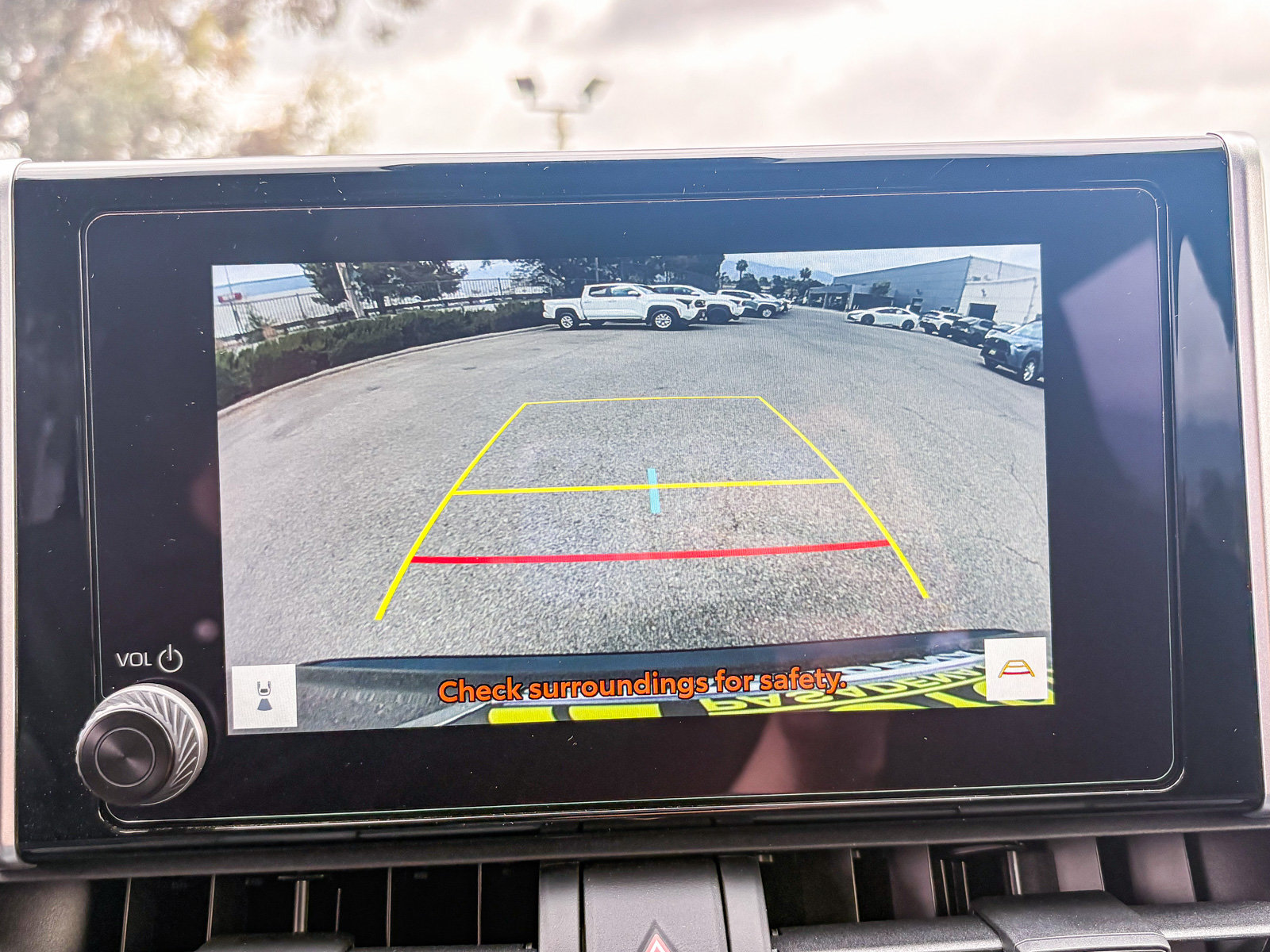 Certified 2025 Toyota RAV4 LE AWD/4WD image 23