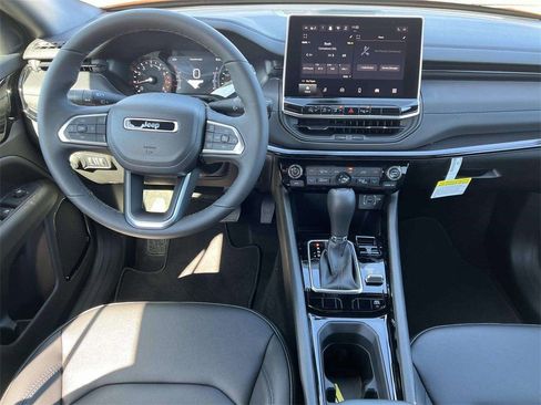 New 2026 Jeep Compass Limited image 10